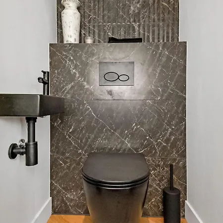 3 Bedroom Beautiful In * Den Oever