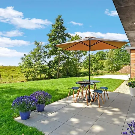 Holiday home 3 Bedroom Beautiful In *