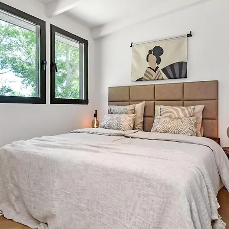 3 Bedroom Beautiful In *