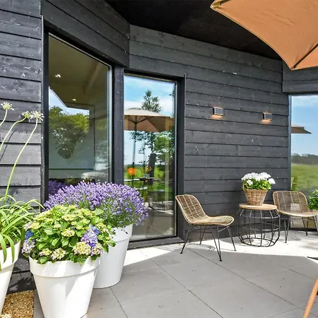 Holiday home 3 Bedroom Beautiful In *